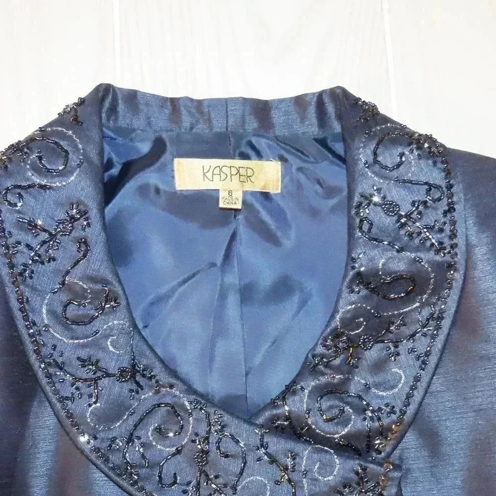 Kasper Navy 2 piece Suit Skirt Beaded Embroidered Jacket Blazer Size 8 NWT